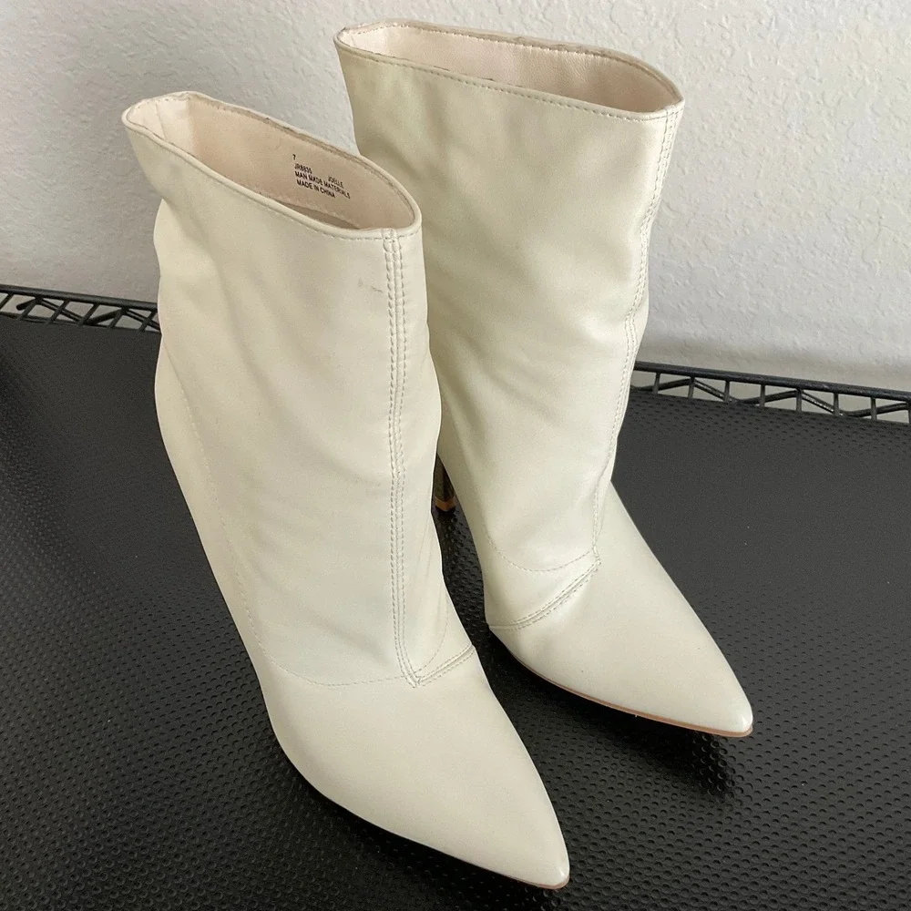Cape Robbin Joelle‎ JR8835 White Gold Chain Stiletto Heel Ankle Boots Womens 7